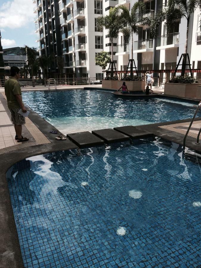 Resorts World Condo Manila Eksteriør billede